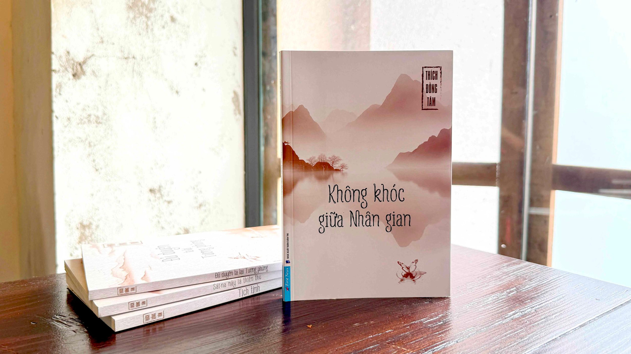 Không khóc giữa nhân gian - Chỉ cần sống thật với mình