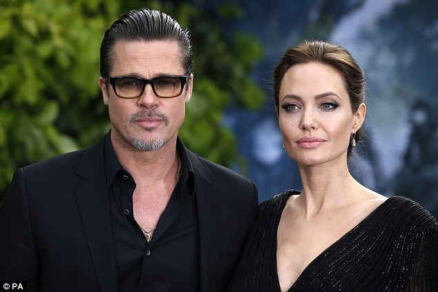 Không muốn rắc rối và mất con, Angelina Jolie phải giúp đỡ Brad Pitt