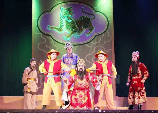Chuyện 'Tả quân chém cha vợ Minh Mạng': Khi lịch sử được chế biến trên sân khấu