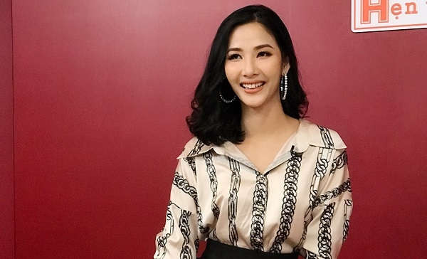 Hoàng Thùy: ‘Tôi xem thành công của H'Hen Niê là động lực tại Miss Universe 2019