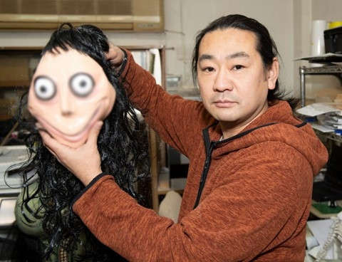 Nghệ sĩ sáng tạo ra quái vật Momo: 'Nó đã chết, tôi vứt đi rồi'