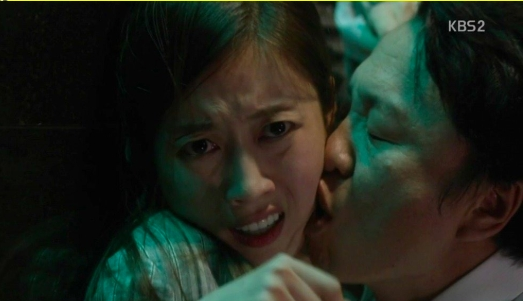 Màn ảnh Hàn Quốc từng phản ánh nỗi đau bị bạo lực tình dục ra sao?