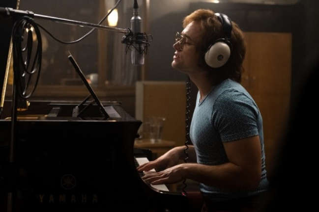 Những góc khuất của danh ca Elton John lần đầu được hé lộ