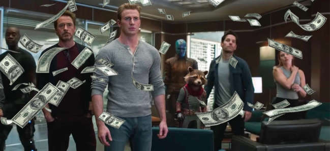 Doanh thu của 'Avengers: Endgame' chính thức vượt 'Titanic' và sắp chiếm ngôi vương của 'Avatar'