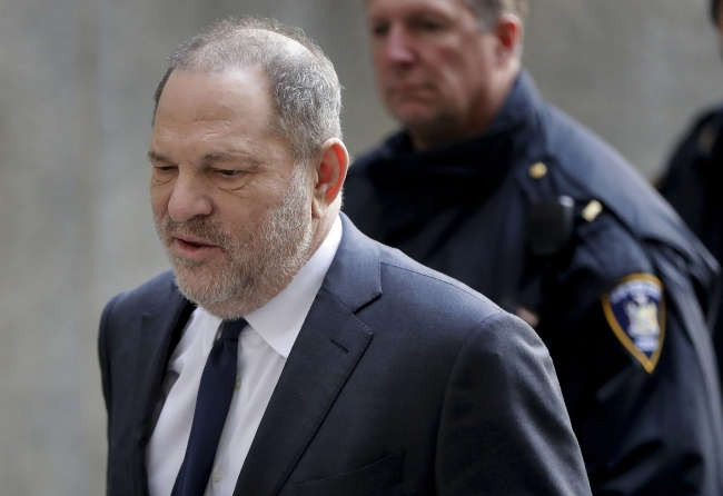 Harvey Weinstein phải bồi thường 44 triệu USD trong vụ bê bối quấy rối tình dục