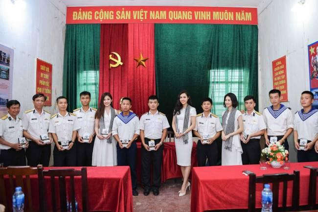 'Hành trình từ trái tim' đến với bộ đội biên phòng tỉnh Quảng Ninh