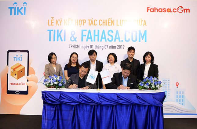 Tiki và Fahasa.com ký kết hợp tác chiến lược