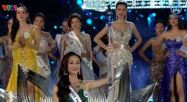 Lương Thùy Linh đăng quang Hoa hậu Thế giới Việt Nam 2019