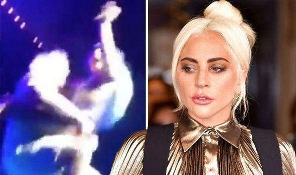 Ca sĩ Lady Gaga bị tai nạn khi đang biểu diễn