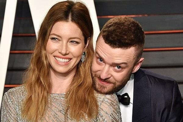 Justin Timberlake công khai xin lỗi vợ về nghi án ngoại tình