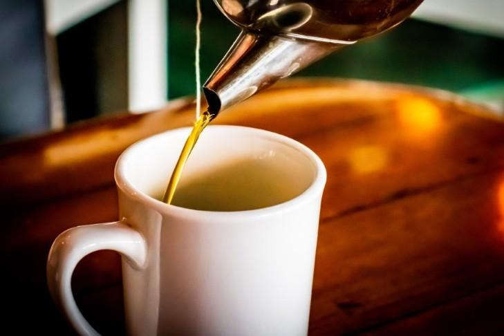 Chuyên gia Đức khuyên nên pha trà bằng nước sôi