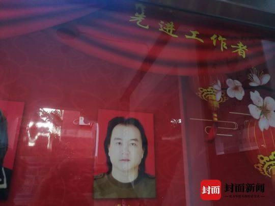 Những dòng di thư xúc động của đạo diễn Trung Quốc và gia đình vừa qua đời vì nhiễm virus corona