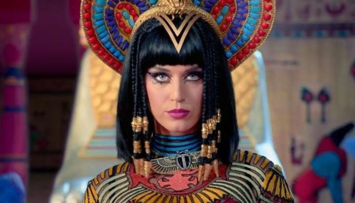 Katy Perry thắng kiện vụ bản quyền ‘Dark Horse’