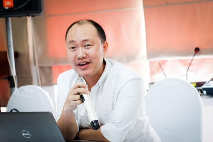 Gặp gỡ Huỳnh Minh Thảo – nhà hoạt động quyền LGBTQ từng ‘đấu khẩu’ với Hương Giang