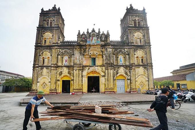 Nhà thờ Bùi Chu được hạ giải sau hơn 1 năm trì hoãn