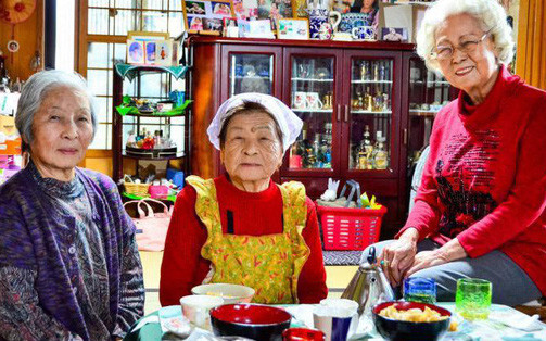 Ngôi làng Nhật Bản sống thọ nhất thế giới nhờ ăn thường xuyên 5 loại thực phẩm 'quen mặt' và sống với triết lý Ikigai
