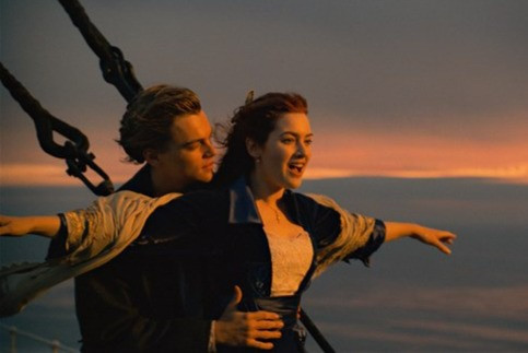 Kate Winslet bị bắt nạt, săm soi sau phim Titanic
