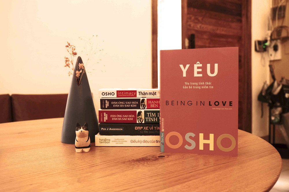 Yêu - Osho: Theo bạn tình yêu là gì? 