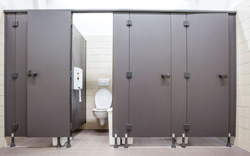 Bạn nên đợi 20 giây trước khi bước vào nhà vệ sinh vừa có người 'hành sự'