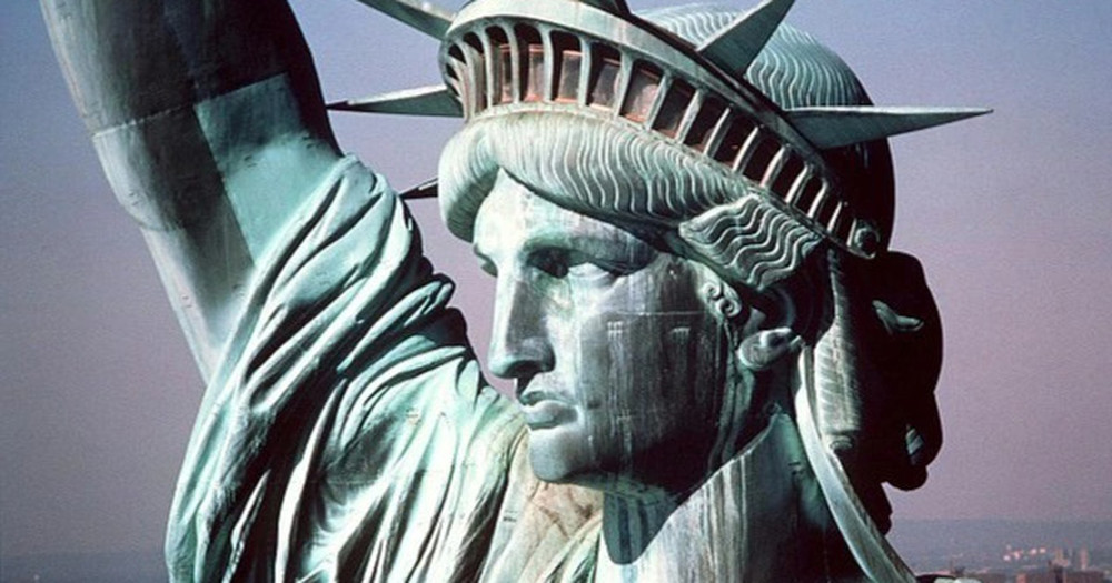 Tượng Nữ thần Tự do ở Mỹ từng bị nghi ngờ là đàn ông?