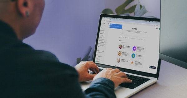 Hơn 1,9 triệu người đặt 7 câu hỏi về 'chuyện chăn gối' với Chat GPT, AI có phải bác sĩ tâm lý?
