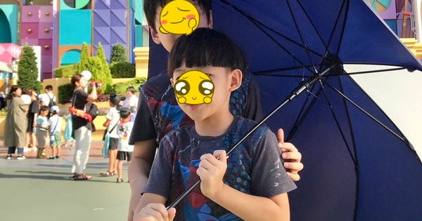 2 con bị lạc giữa chốn "đông đến nghẹt thở" tại Disneyland, Nhật Bản, nhờ 7 điều này mà tìm lại bố mẹ rất nhanh