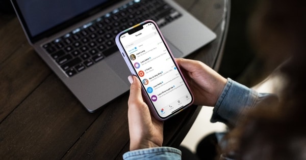 Lotus Chat vượt Zalo, Messenger, lọt top 3 app chat được tải nhiều nhất tại Việt Nam