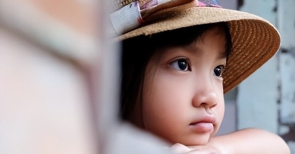 Đánh đập và la mắng cản trở sự phát triển não bộ của trẻ, điều mà cha mẹ nên làm