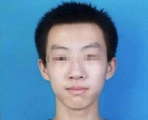 Thiếu niên thiên tài 16 tuổi qua đời, đọc xong ai cũng toát mồ hôi lạnh...