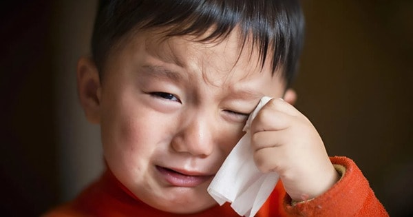 Hàng triệu phụ huynh không tưởng tượng được sức tàn phá của câu nói sát thương này
