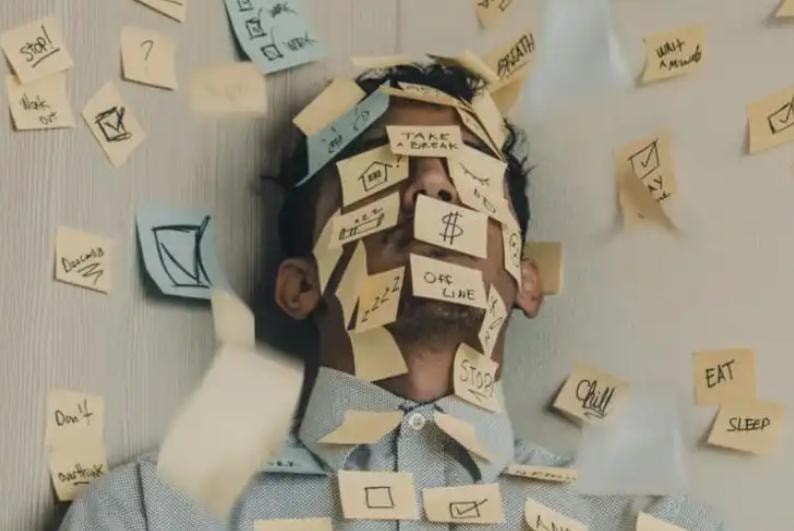 Nghiên cứu não bộ: Vì sao người càng thông minh càng ít thích dành thời gian cho bạn bè?