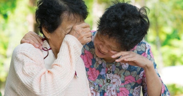 Cha mẹ thường làm 5 thứ này thay con, khả năng con lớn lên vô ơn tăng thêm 10%