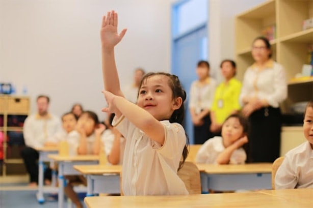 Đa phần con cái thành công bắt nguồn từ một câu nói “lạnh lùng” của cha mẹ