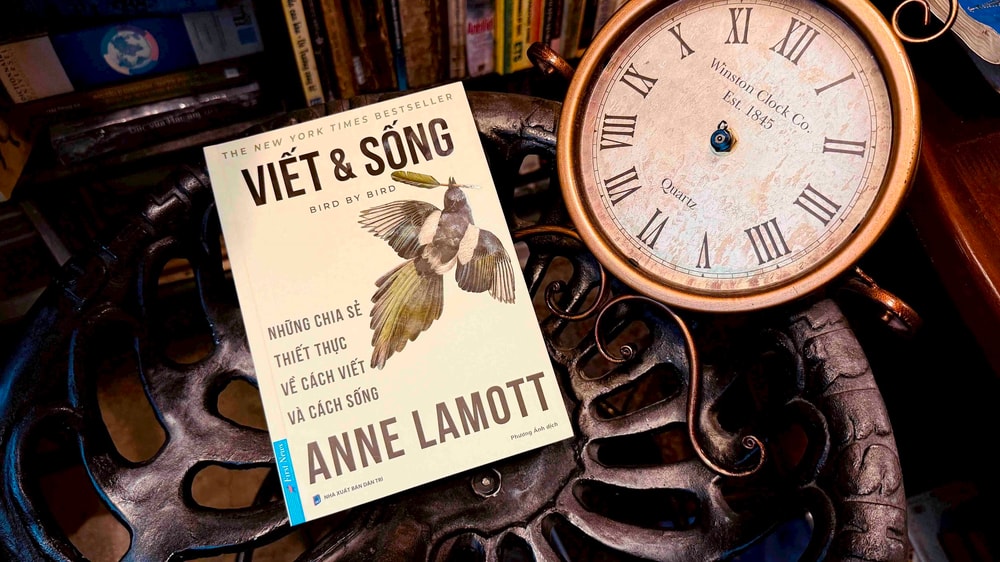‘Viết và sống’ - Viết lách không chỉ là kỹ năng mà còn là cách sống