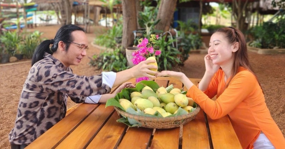 Cô gái xinh đẹp bất chấp định kiến, yêu “chú khiếm thị” hơn 18 tuổi