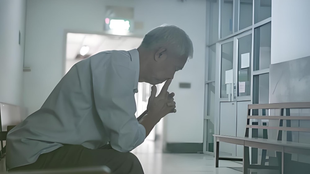 Bước vào viện dưỡng lão của người Mỹ và nhận ra điều đau lòng nhất của tuổi già