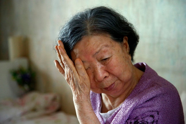 Trong tiếng Việt, từ "đợi chờ" và "chờ đợi", chỉ đảo một chữ cảm xúc đã rẽ sang hai hướng
