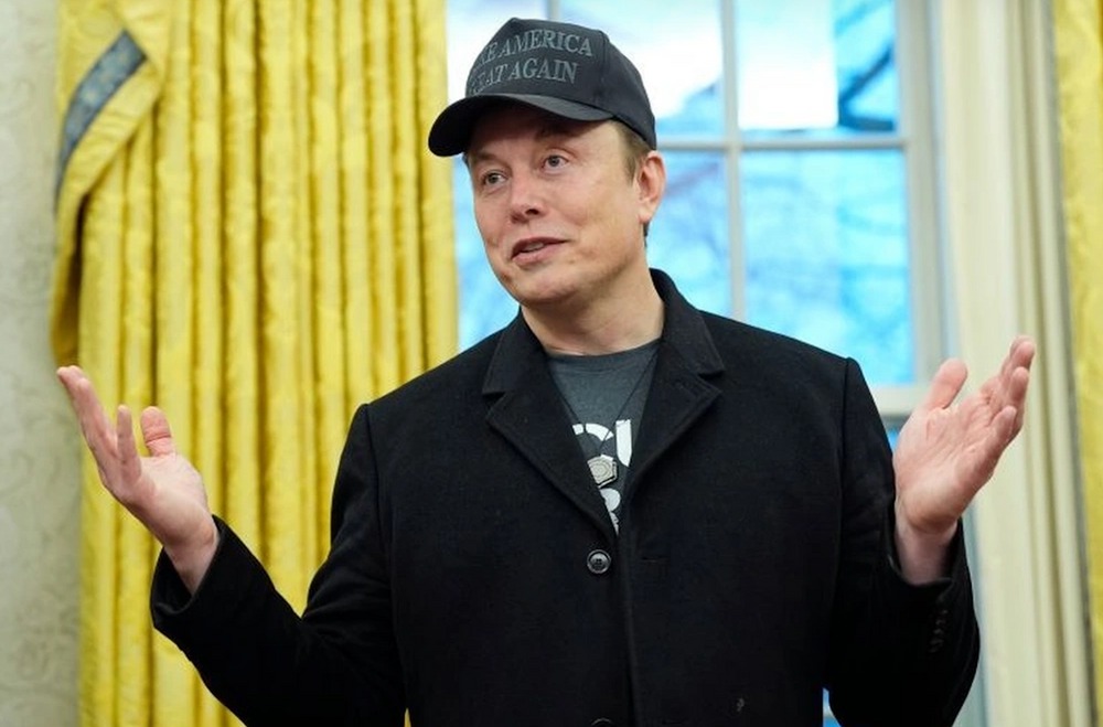 Elon Musk cảnh báo: Sai 2 quyết định này, tài giỏi đến đâu cũng cả đời loay hoay