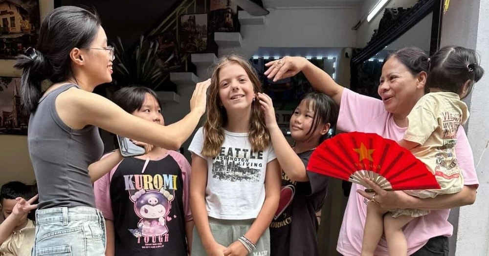 Khách Tây nói “Việt Nam an toàn nhất thế giới”, kể trải nghiệm lúc 1h đêm