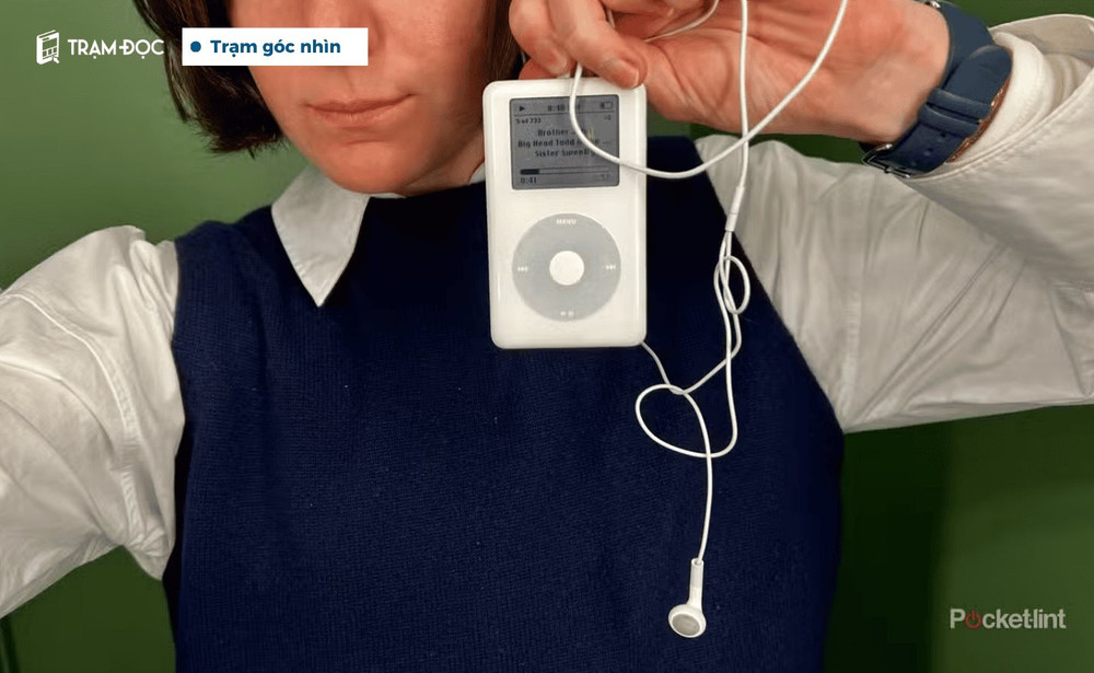 Khi con người bắt đầu trốn khỏi smartphone: Sự trở lại của iPod và xu hướng sống “analog” giữa thời đại AI