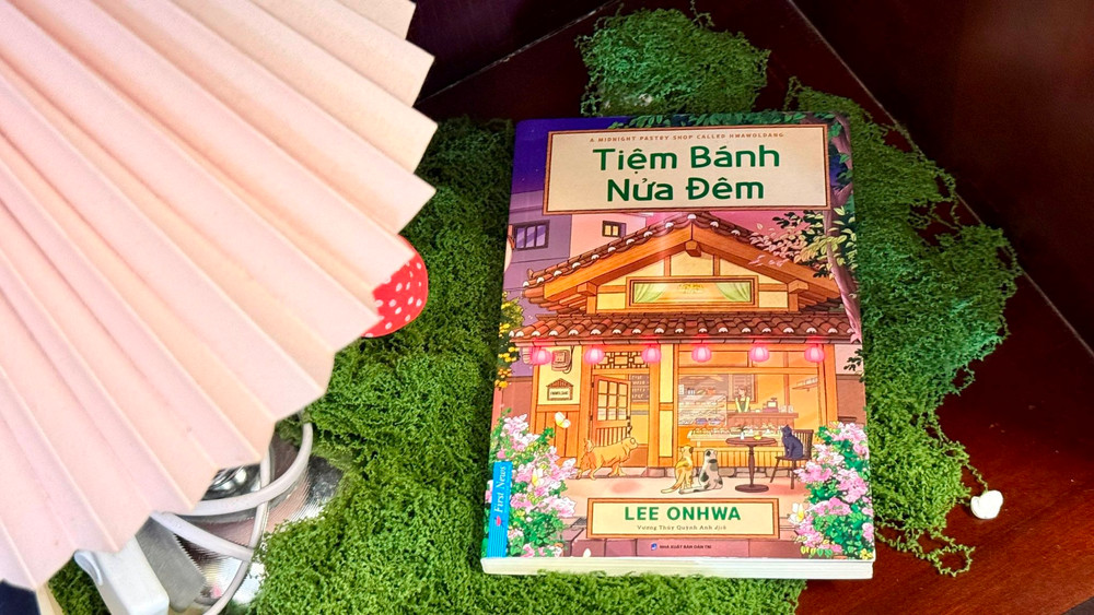 Tiệm bánh nửa đêm