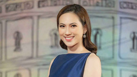 Phương Anh Đào nhận giải diễn viên nữ chính xuất sắc tại LHP Quốc tế Hà Nội