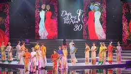Duyên dáng Việt Nam: 30 mùa vẫn giữ những nét rất duyên