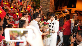 H'Hen Niê cảm động suýt khóc khi được chào đón nồng nhiệt tại Philippines