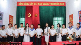'Hành trình từ trái tim' đến với bộ đội biên phòng tỉnh Quảng Ninh