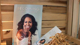 Chất Michelle phiên bản tiếng Việt của Becoming