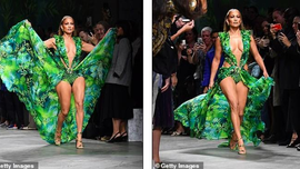 Jennifer Lopez khoe đường cong nóng bỏng trong trang phục hở bạo trên sàn catwalk