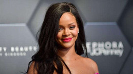 Rihanna ra mắt sách ảnh tự truyện về cuộc đời mình