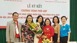 Bích Phương lên tiếng giải thích, Sở VHTT-DL tỉnh Quảng Ninh vẫn mời lên làm việc vì nghi vấn hát nhép