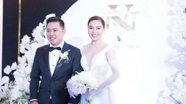 Tổ chức tiệc cưới cùng ngày, Bảo Thy và Giang Hồng Ngọc nhận được nhiều lời chúc phúc